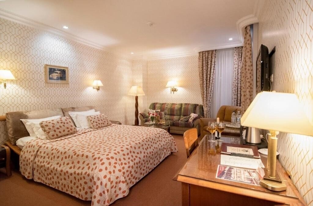 Панорама Swiss-Hotel 4*