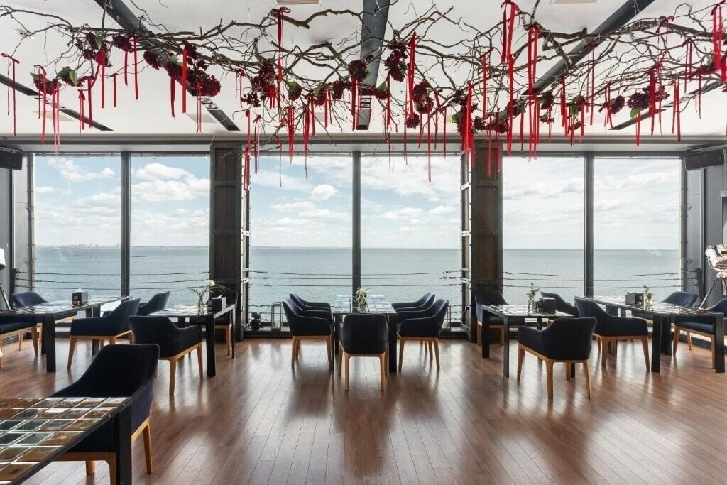 Апартаменты M1 Club 5*