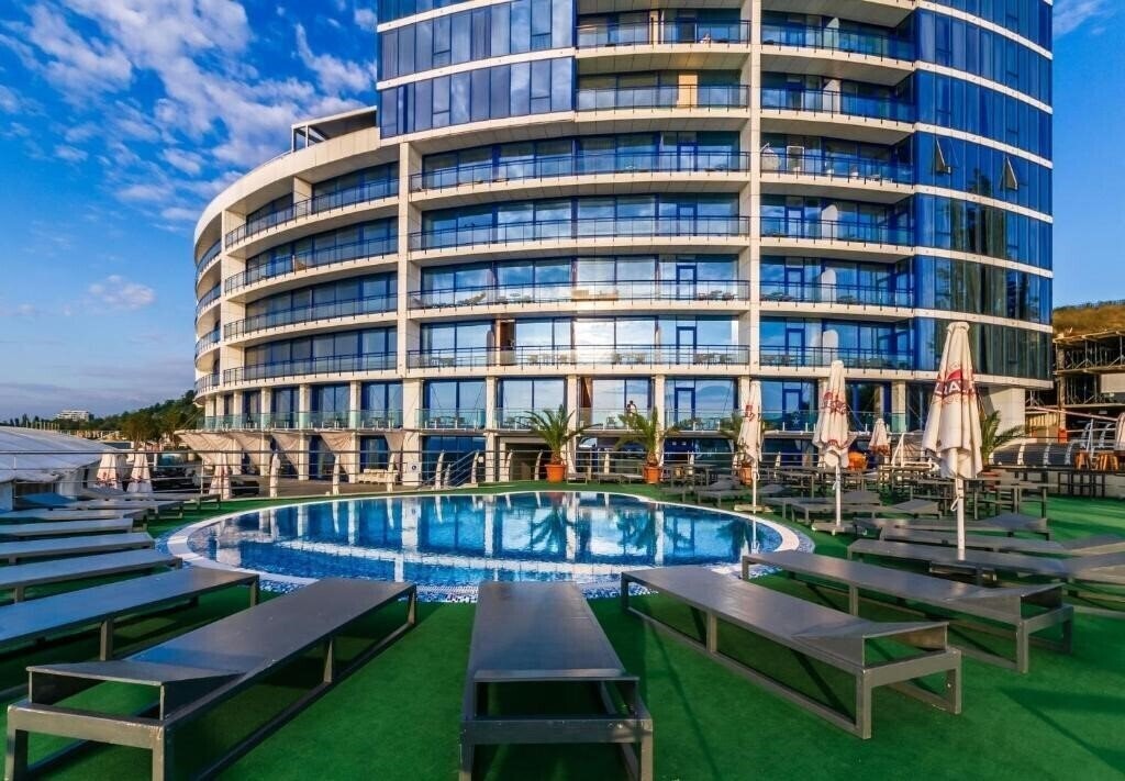 Апартаменти Maristella Marine Residence 4*