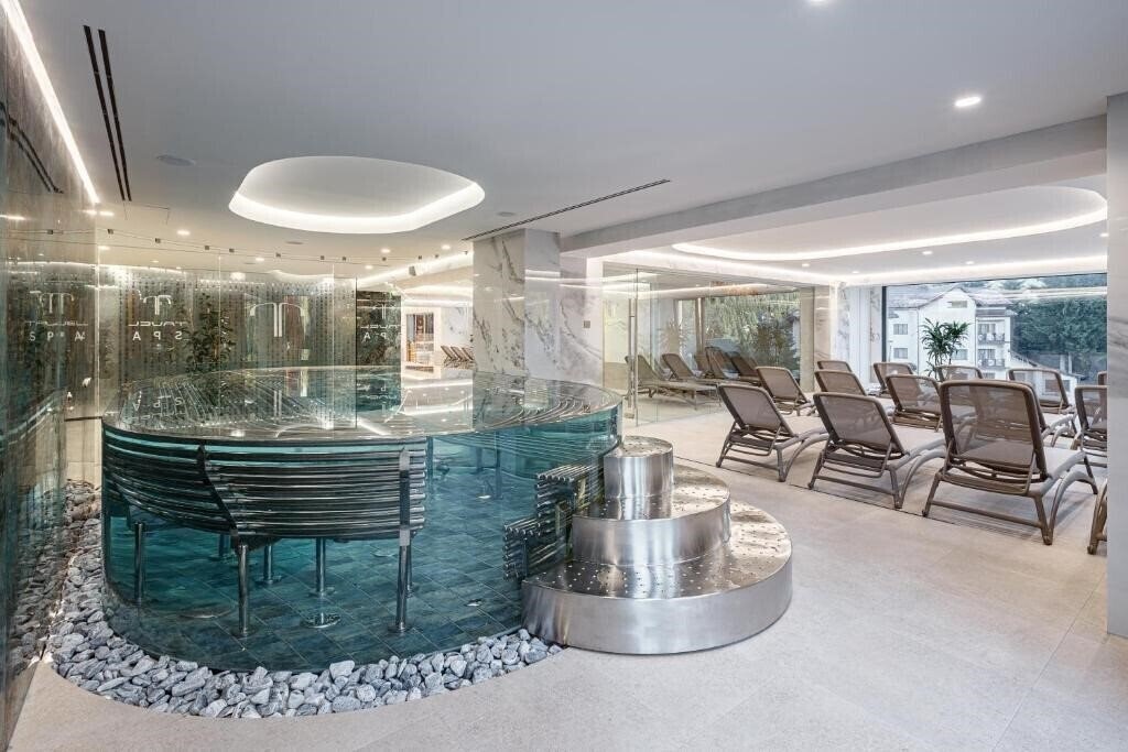 Панорама Tavel 3*