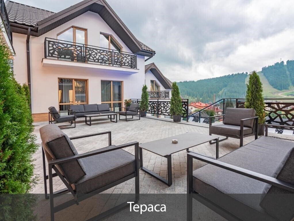 Територія Chalet Fomich Hotel 2*