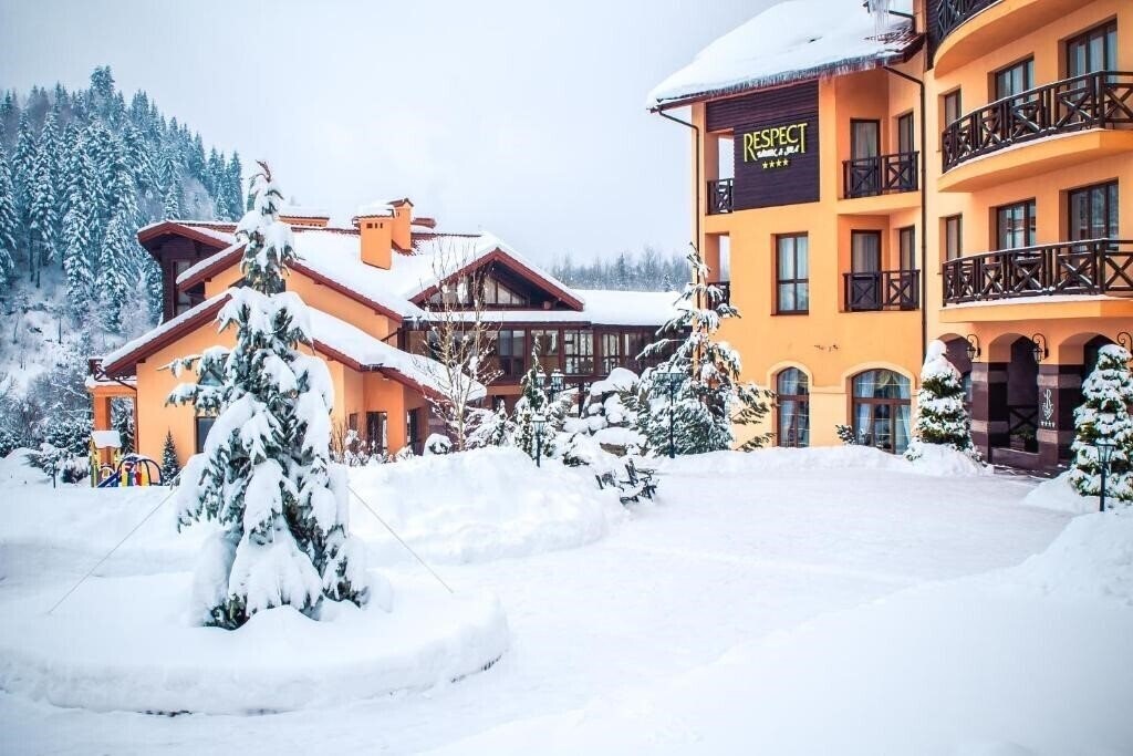 Панорама Respect Hotel & Spa 4*