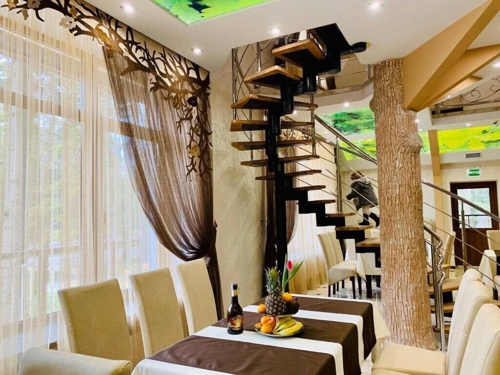 Картинка Старий Дуб Готель 2*