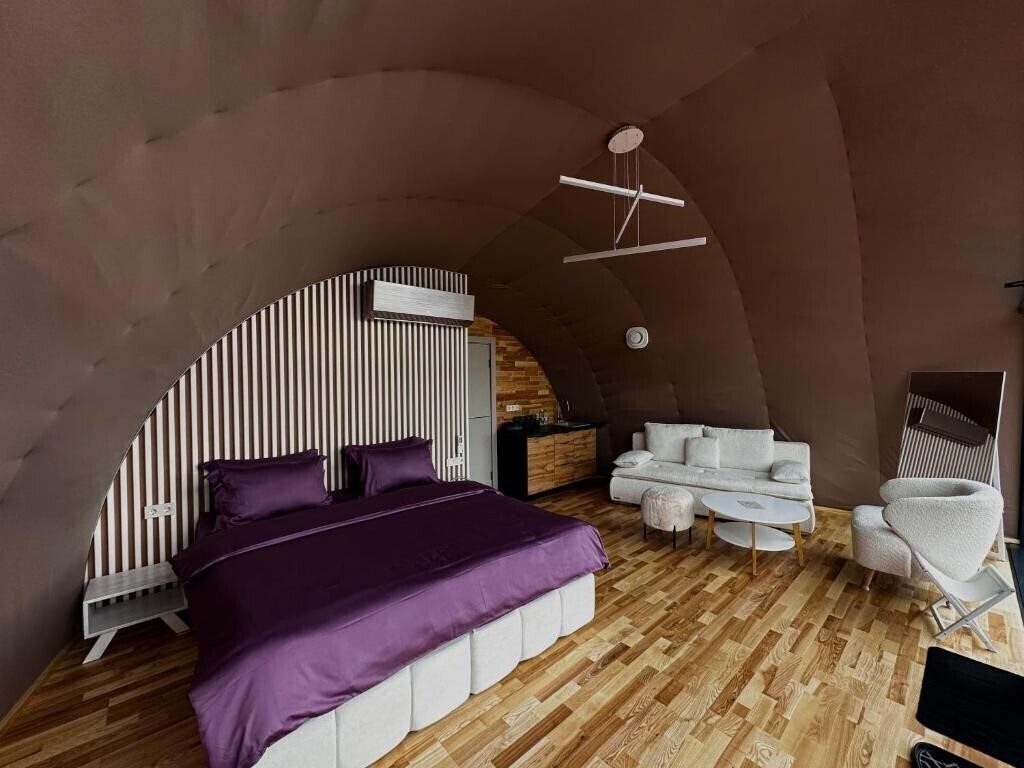 Апартаменти Wellland 3*