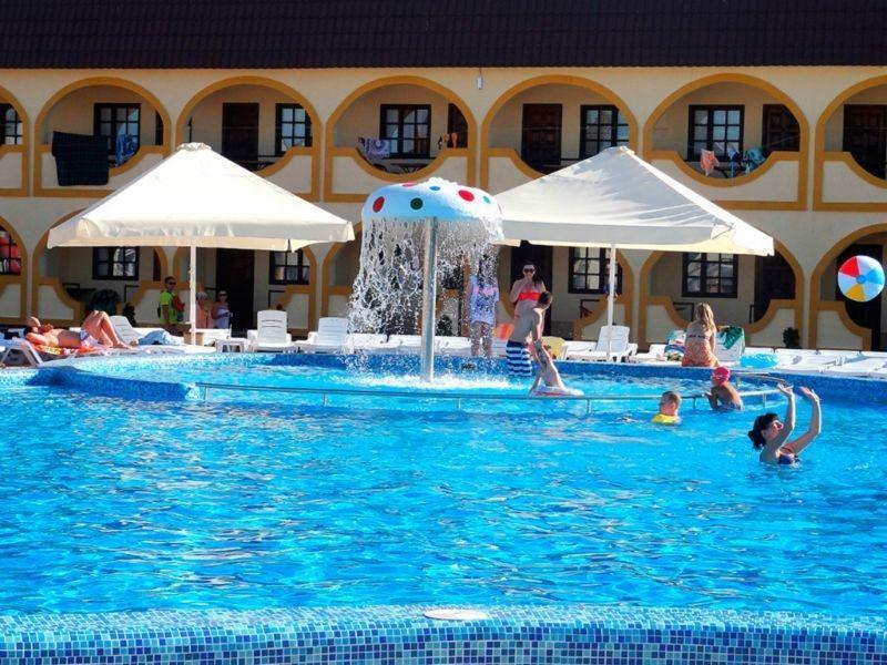 Картинка Бриз Делюкс Пансионат гостинично-туристический комплекс