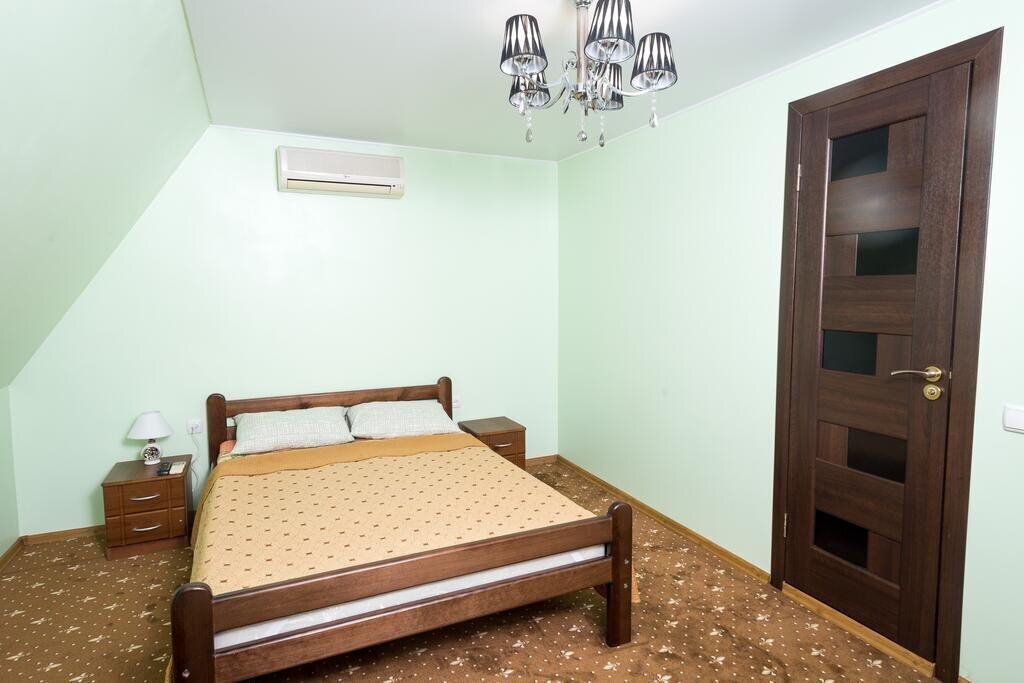 Панорама Yuzhanka 88 3*