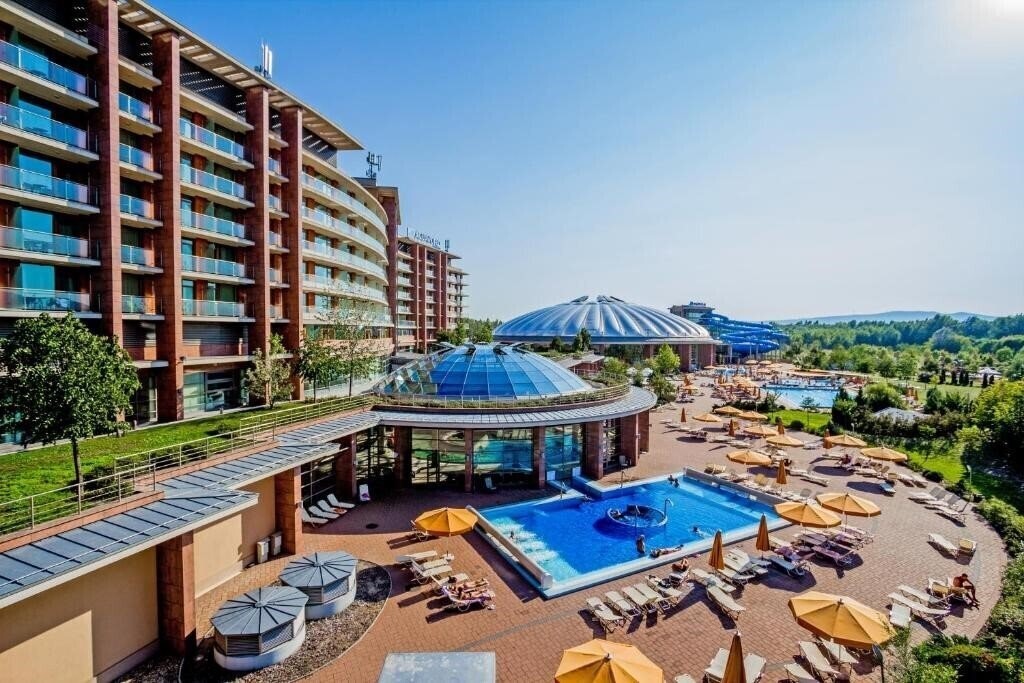 Готель Aquaworld Resort Budapest 4*