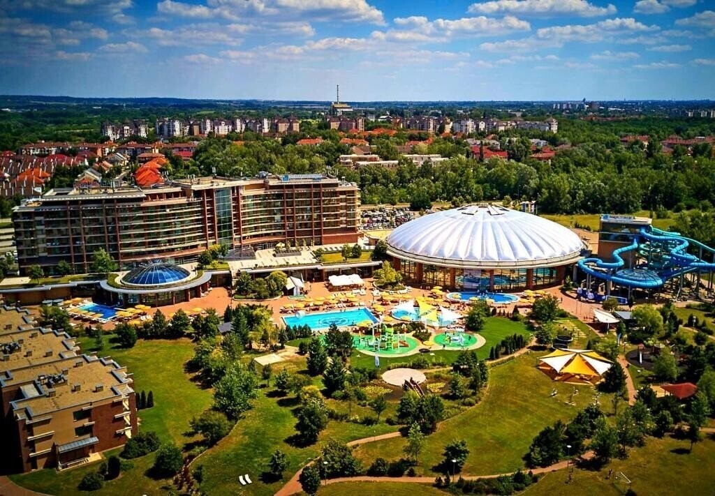 Територія Aquaworld Resort Budapest 4*
