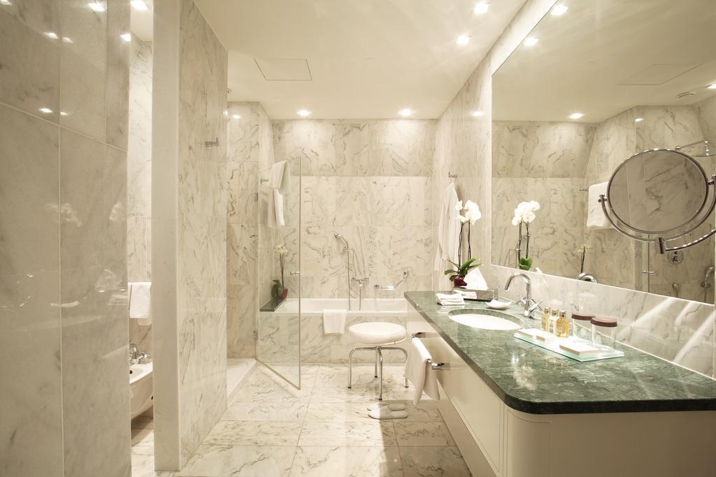 Вид Boscolo Budapest Autograph Collection (ex. New York Palace) 5*