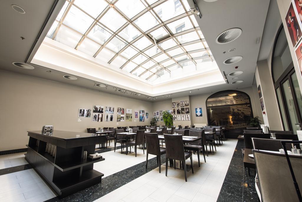 Апартаменти Carat Boutique Hotel 4*