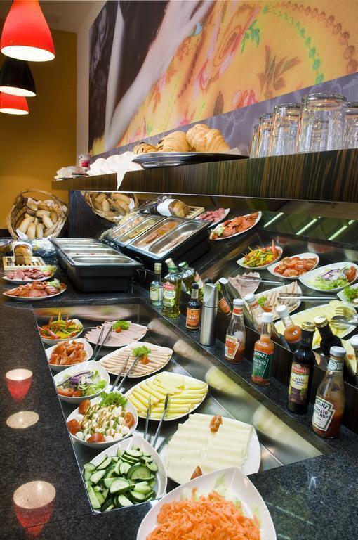 Панорама Soho Boutique Hotel 4*