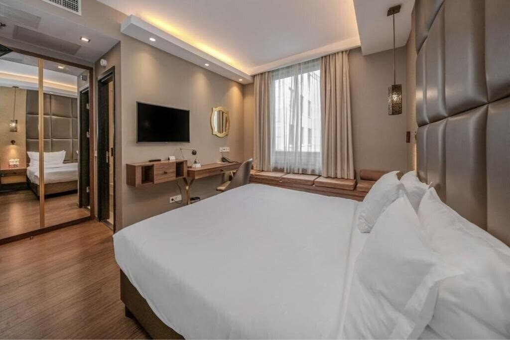 Картинка Continental Hotel Budapest 4*