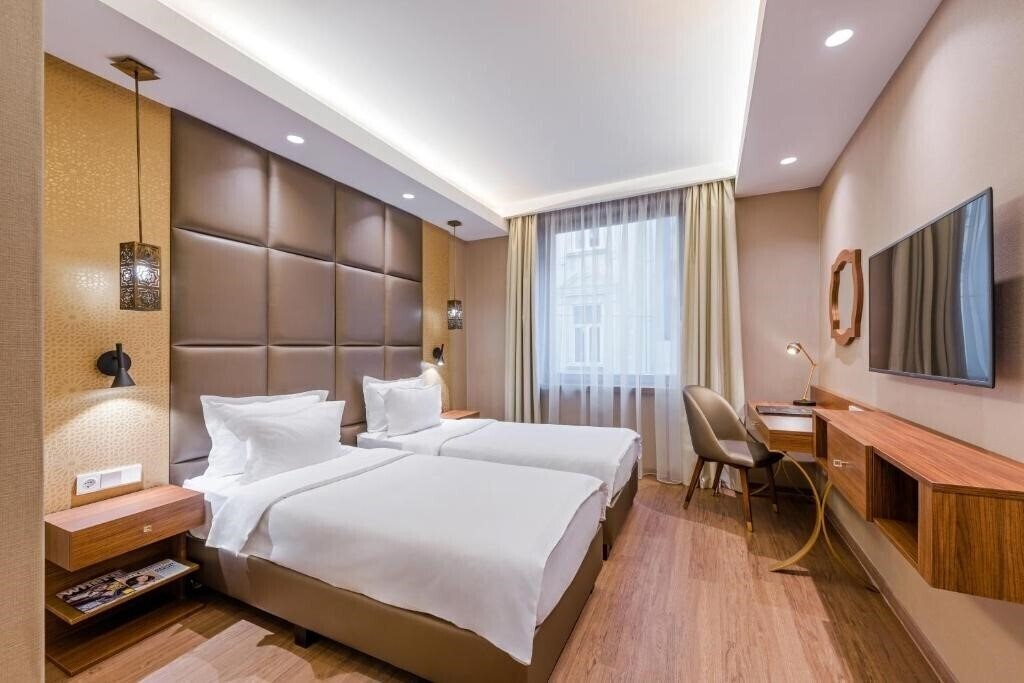 Панорама Continental Hotel Budapest 4*