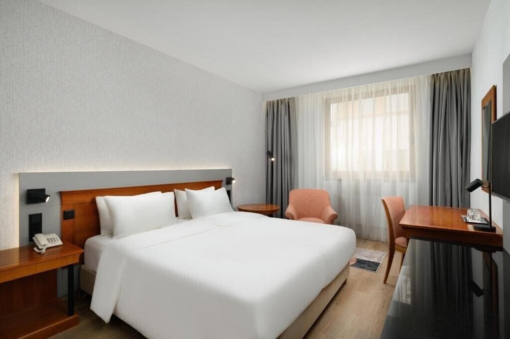 Панорама Danabius Hungaria City Center 4*