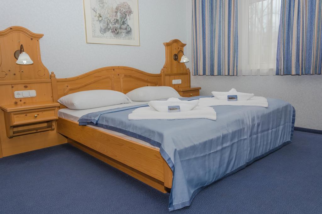 Апартаменты Aquamarina Hotel 3*