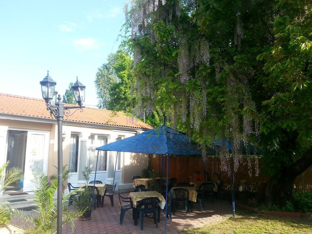 Картинка Attila Hotel 3*