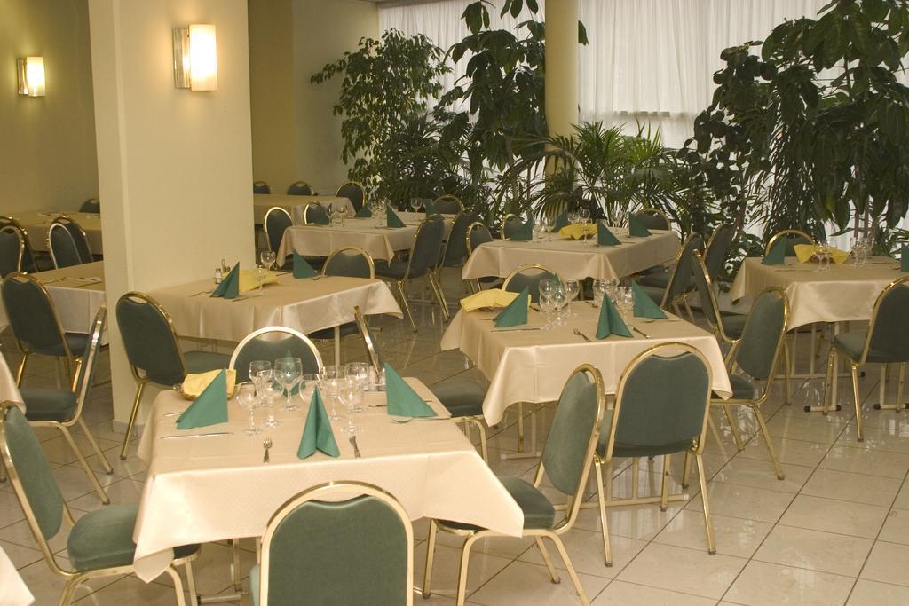 Апартаменти Bara 3*