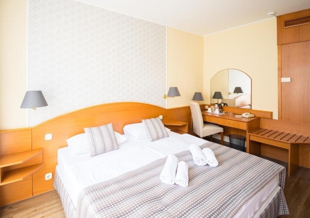 Панорама Best Western Hotel Orion 3*