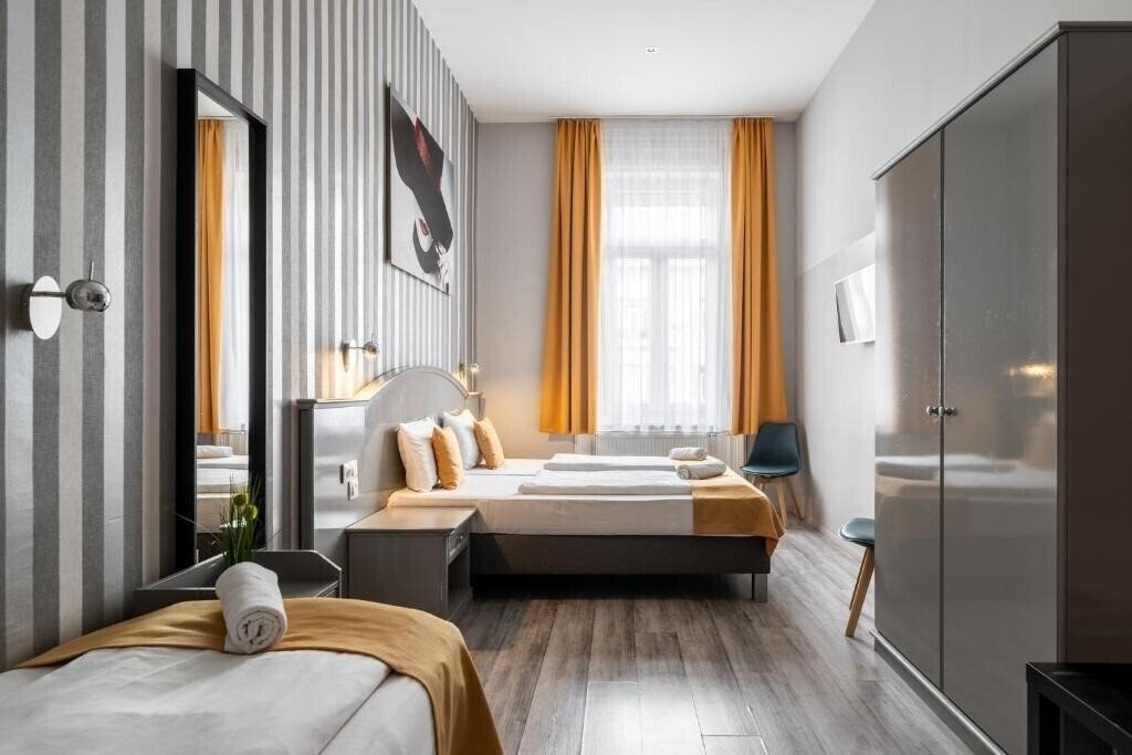 Територія Full Moon 1*