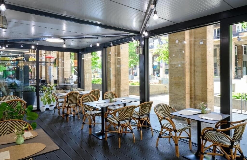 Панорама Regency Suites 4*