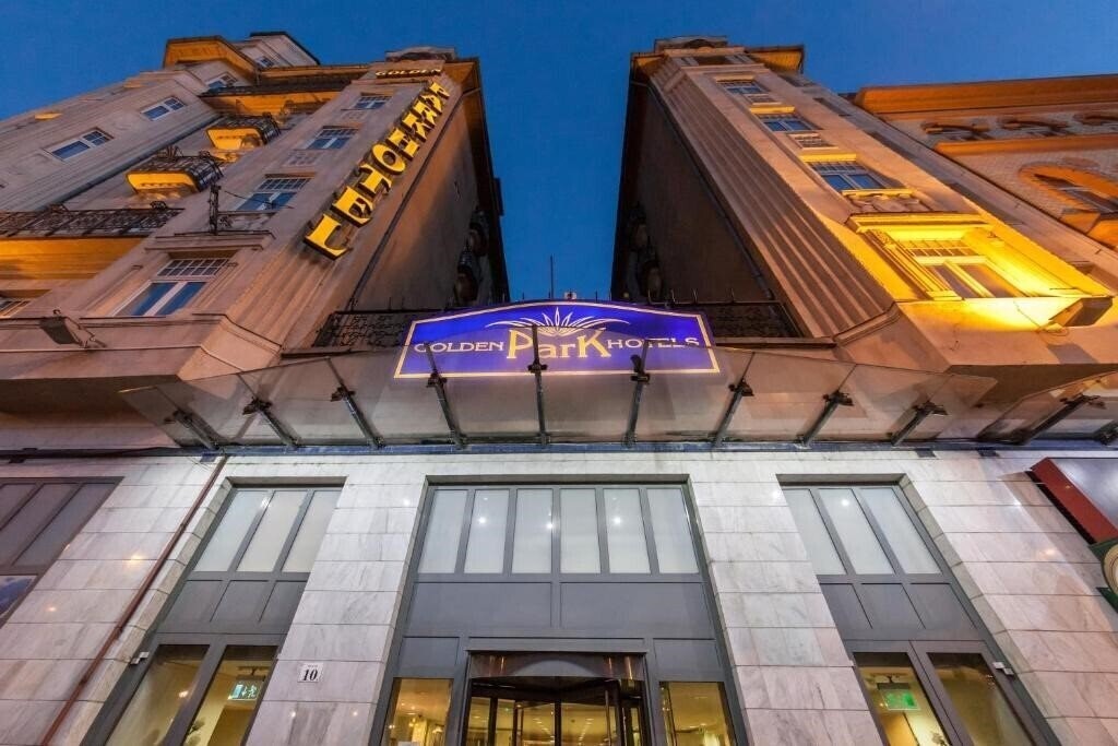 Картинка Novum Golden Park Budapest Hotel 4*