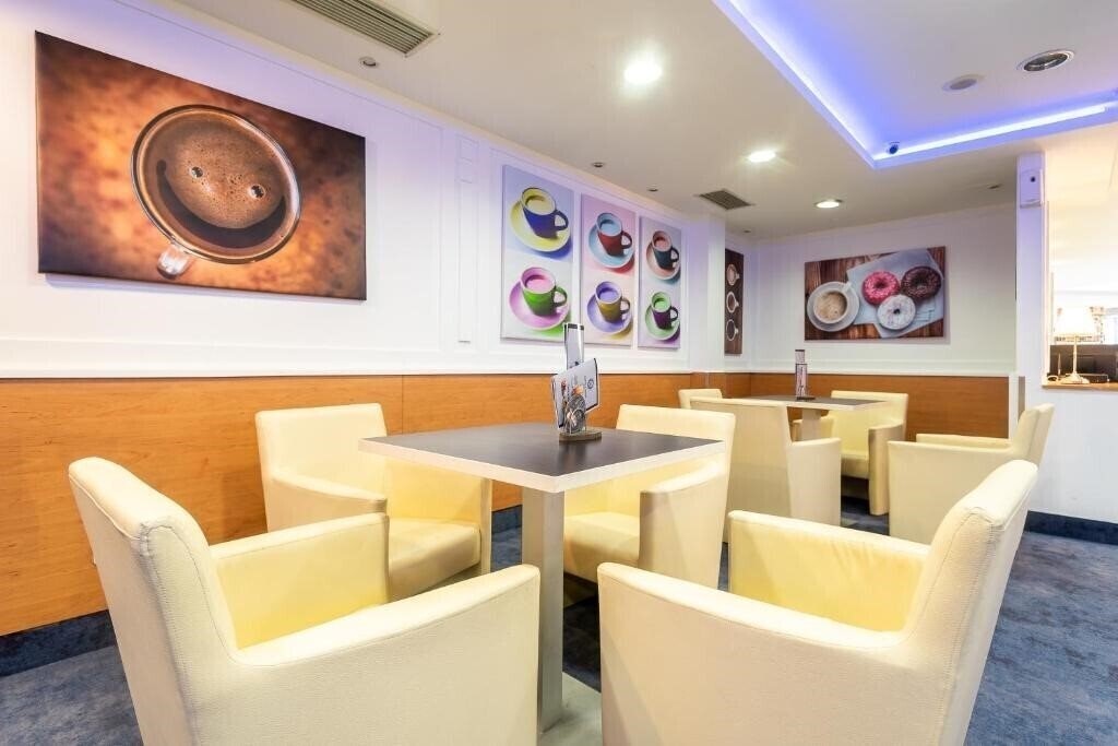 Панорама Novum Golden Park Budapest Hotel 4*