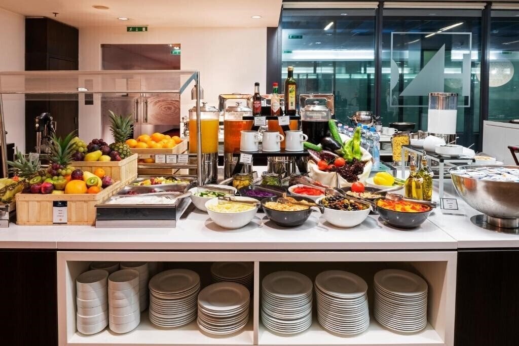 Апартаменти Eurostars Budapest Center 4*