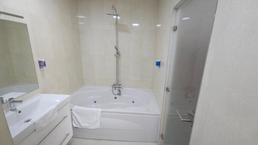 Вид OPERA16 Guestrooms (ex. Opera Loft Apt) 3*