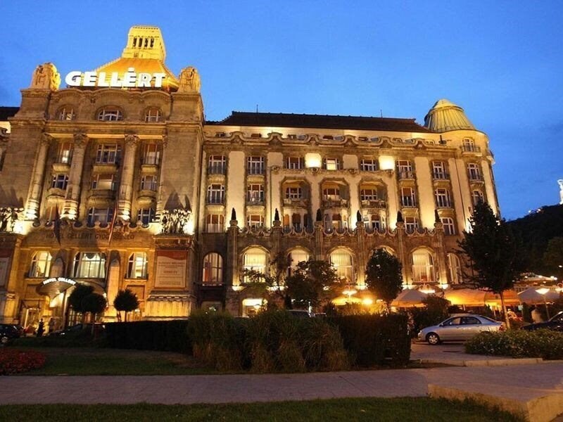 Территория Danubius Hotel Gellert 4*