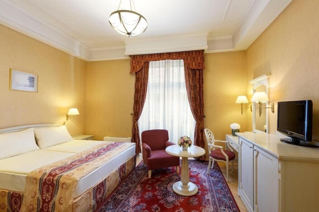 Апартаменти Astoria 4*
