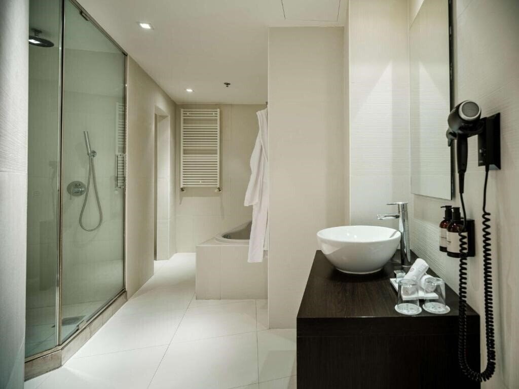 Територія Nh Collection Budapest City Center 5*