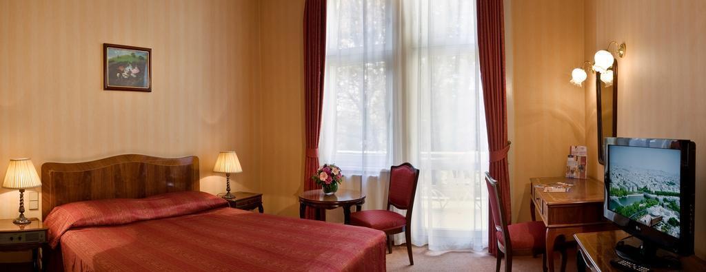 Фото Danubius Grand Hotel Margitsziget 4*