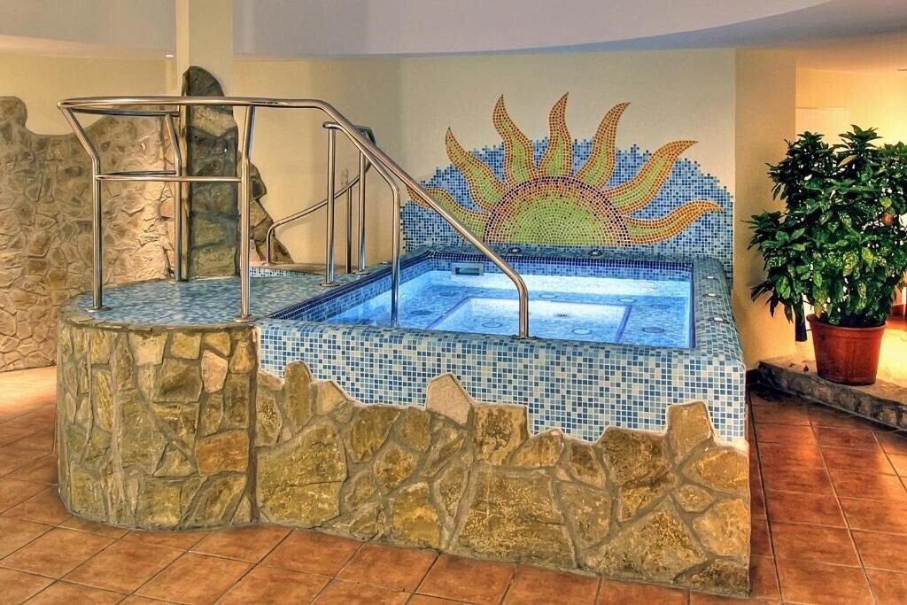Фотография Mediterran 4*