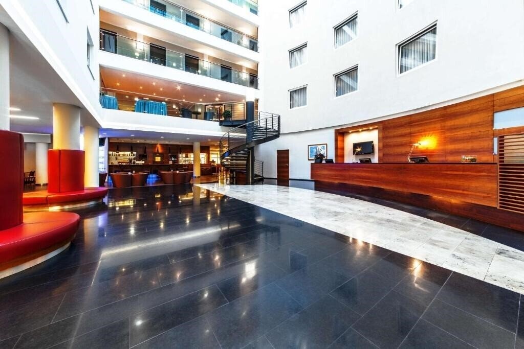 Готель Nh Budapest Hotel 4*