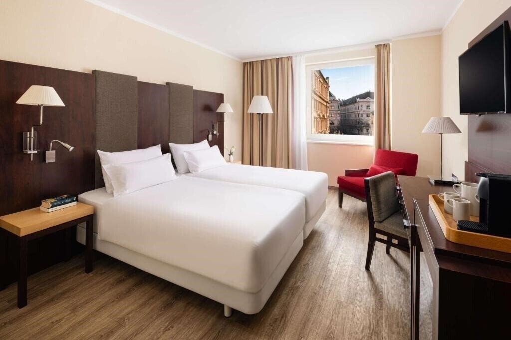 Фотографія Nh Budapest Hotel 4*