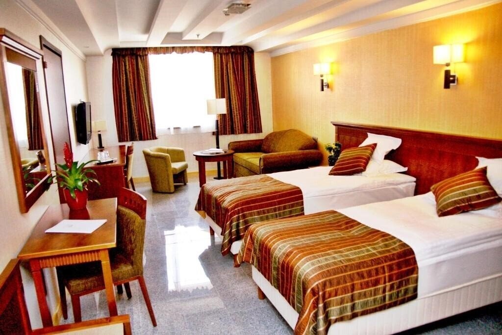 Готель Actor 4*