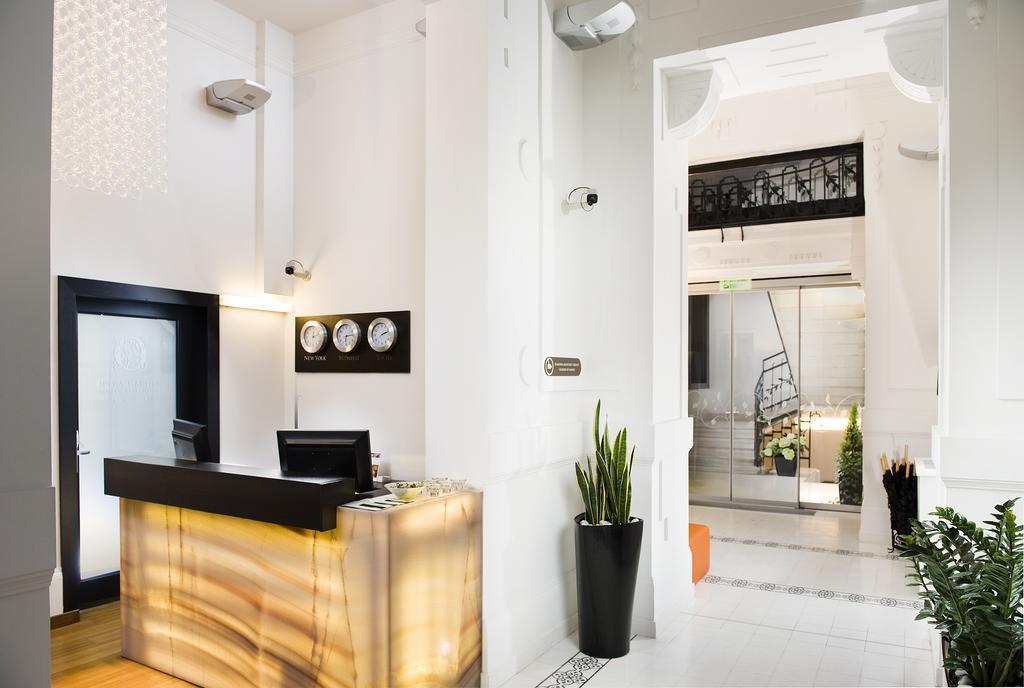 Панорама Opera Garden Hotel & Apartments 4*