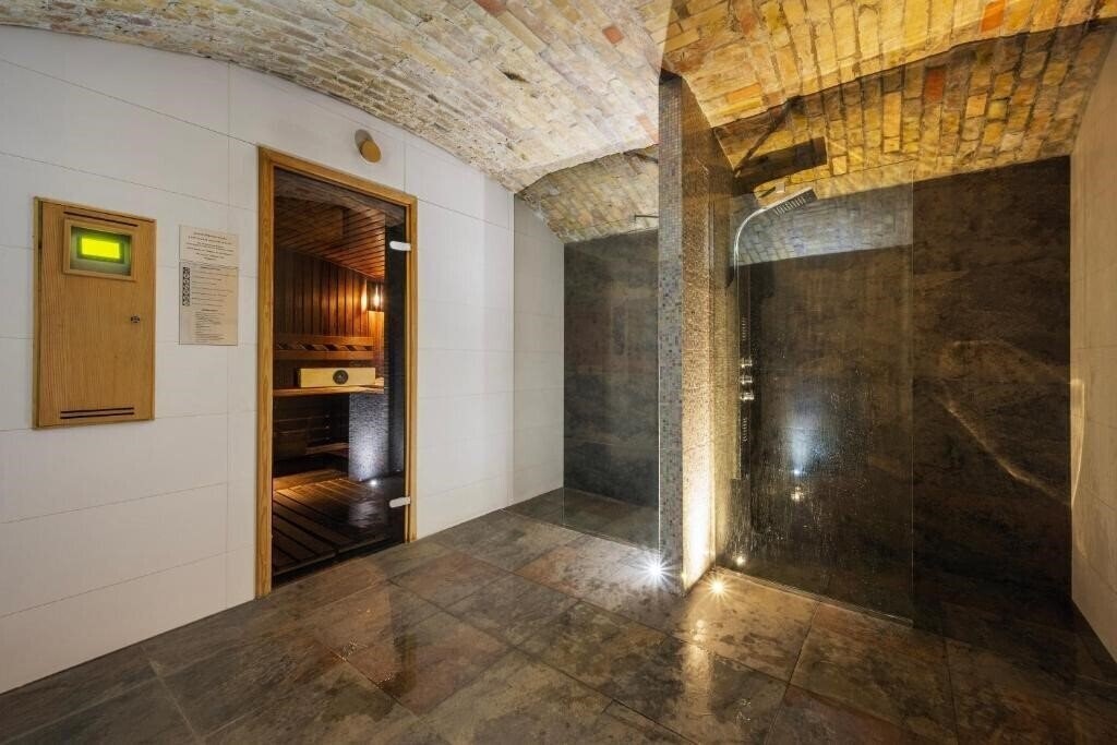 Апартаменты Palazzo Zichy 4*