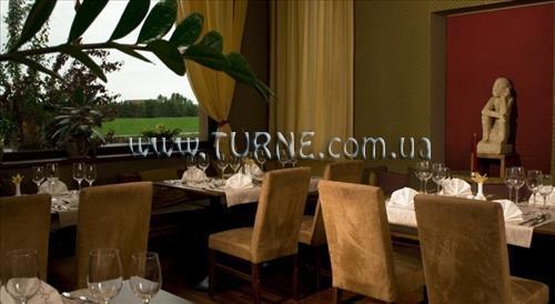 Панорама Caramell Hotel 4*