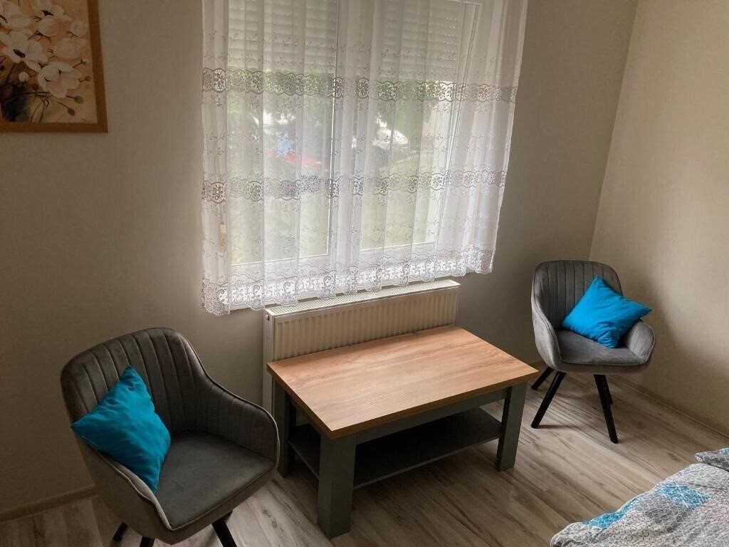 Апартаменты Kristaly Apartman Aprt. 1*