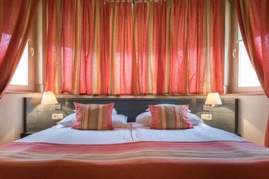 Панорама Kalma Hotel Superior 3*