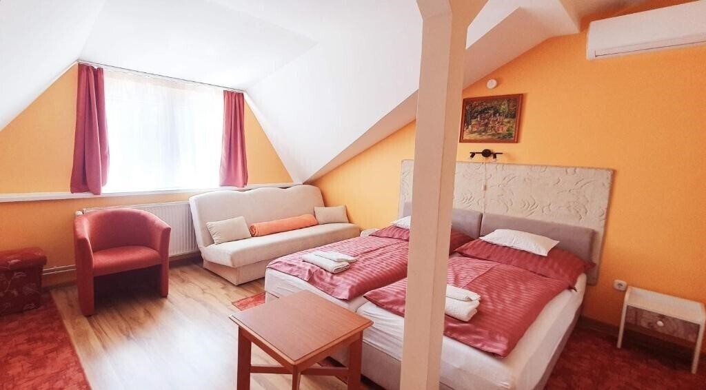 Фото Apart Julia Villa 1*