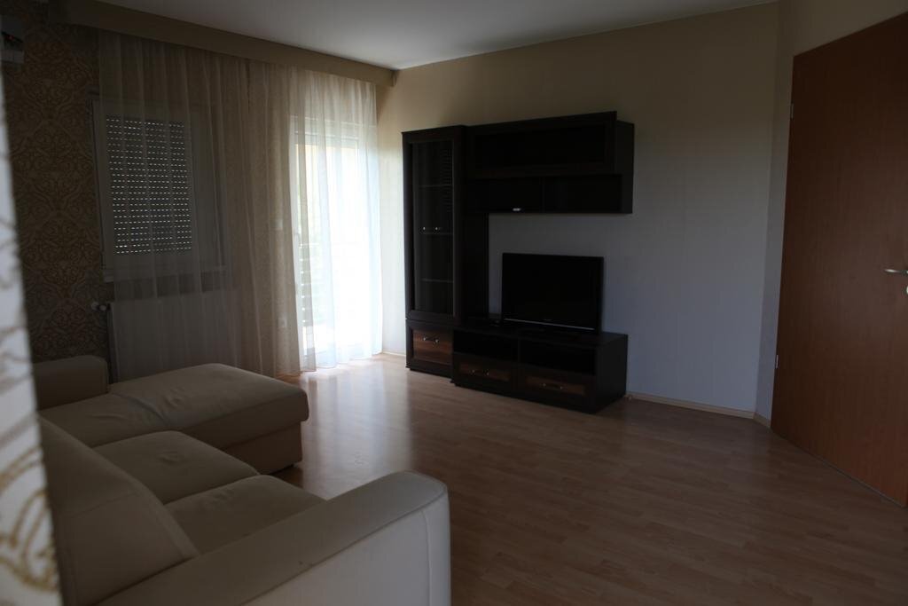 Картинка 1000 Home Apartments апартаменты