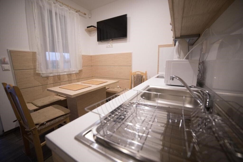 Панорама Relax Apartmanhaz 3*