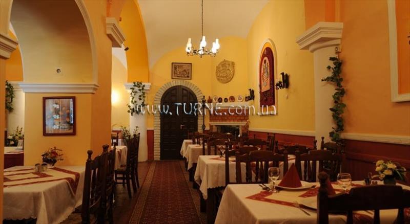 Територія Aranykorona 1*