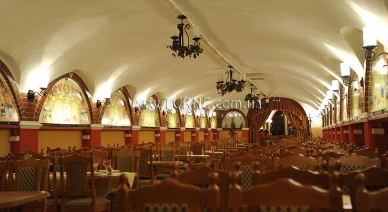 Вид Aranykorona 1*