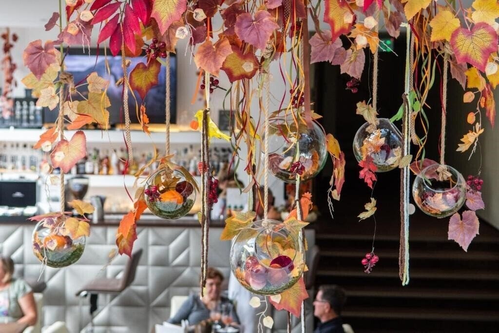 Вид Ce Plaza Hotel 4*