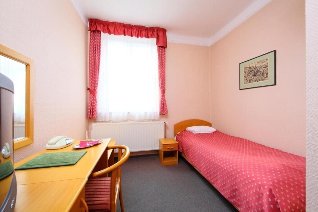 Апартаменти Blaha Lujza Hotel 4*