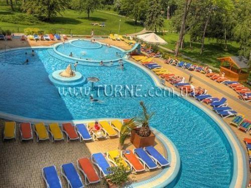 Территория Azur Siofok 4*
