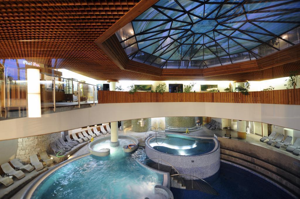 Апартаменты Mendan Magic Spa & Wellness Hotel 4*